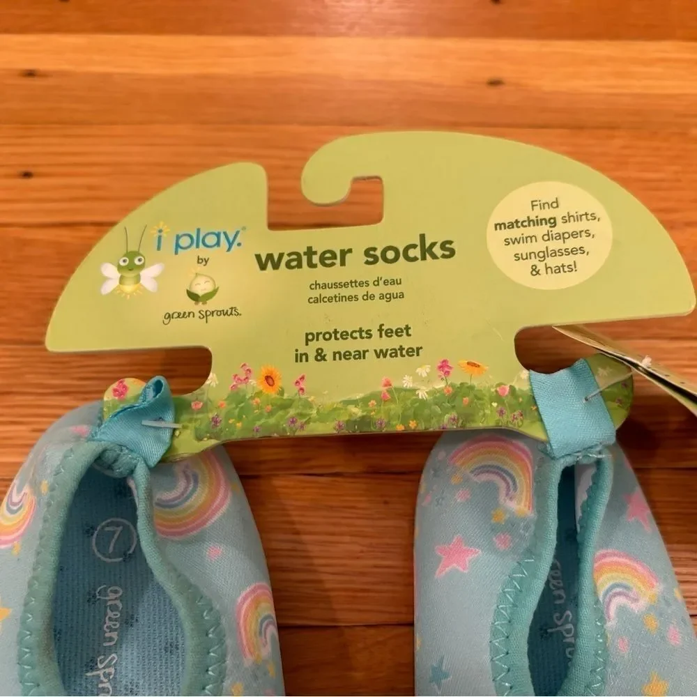 iPlay by Green sprouts water socks NWT size 7